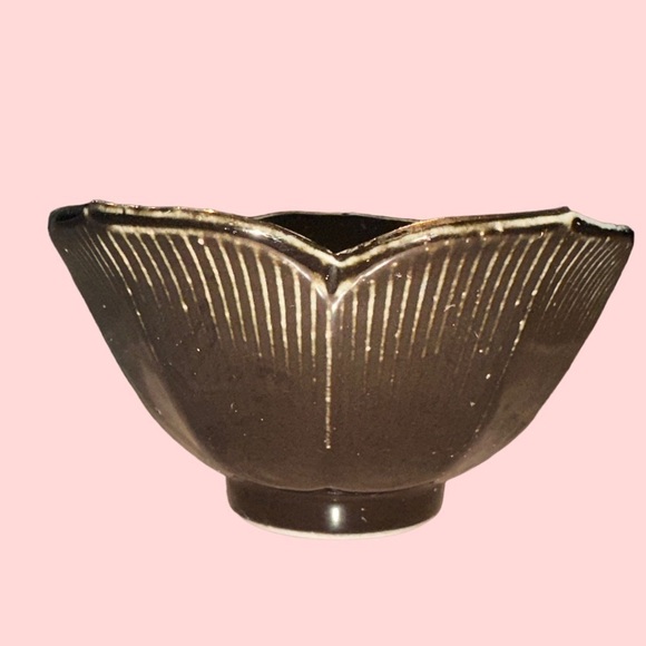 JAPANESE LOTUS STYLE RICE BOWL - Picture 2 of 4